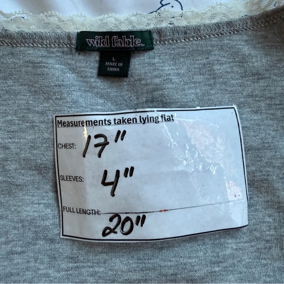 Wild Fable Pointelle Rosette T-Shirt – Gray w/ White Lace – Size L - Picture 11 of 11